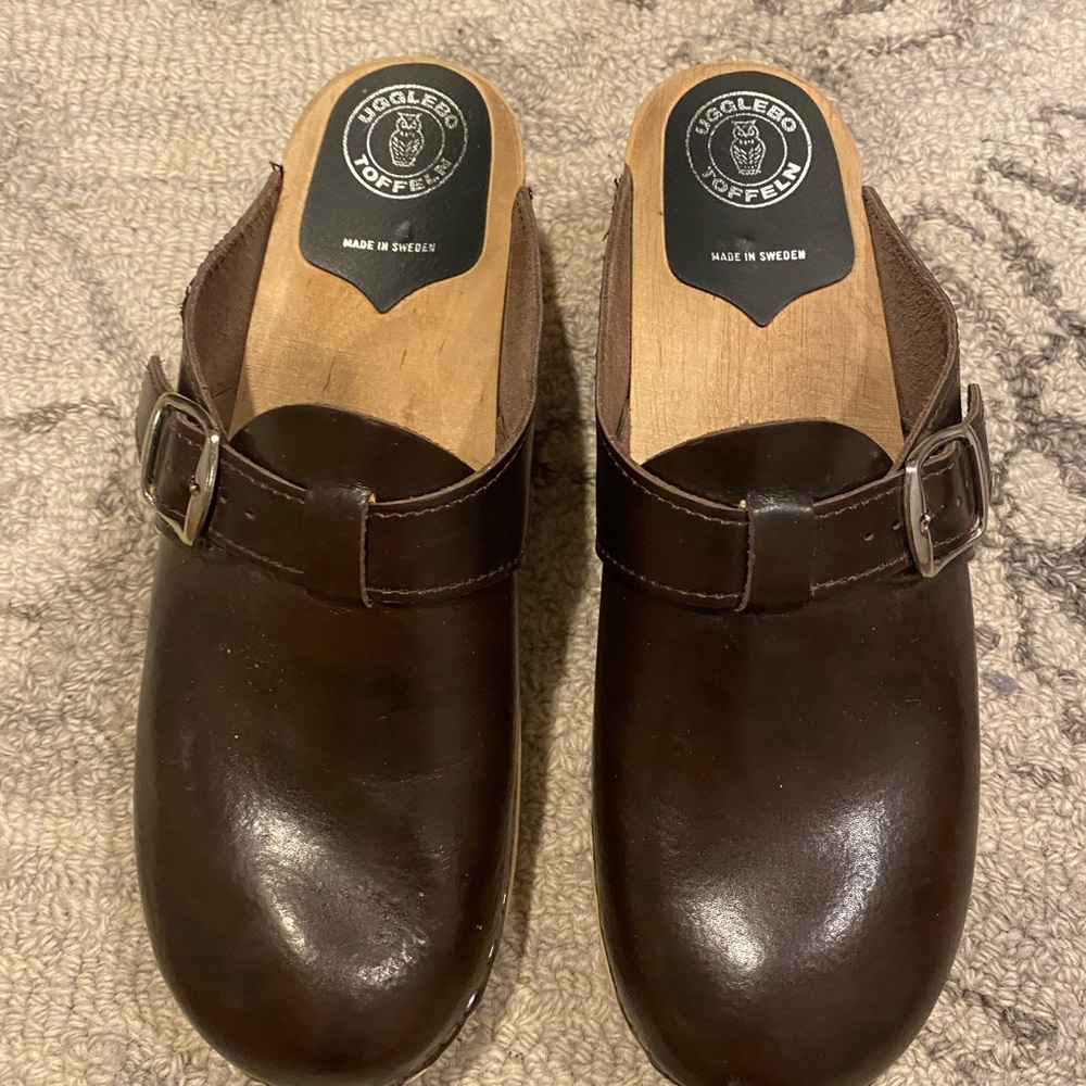 Ugglebo Toffeln - Women EU 40 Burgundy mule clog